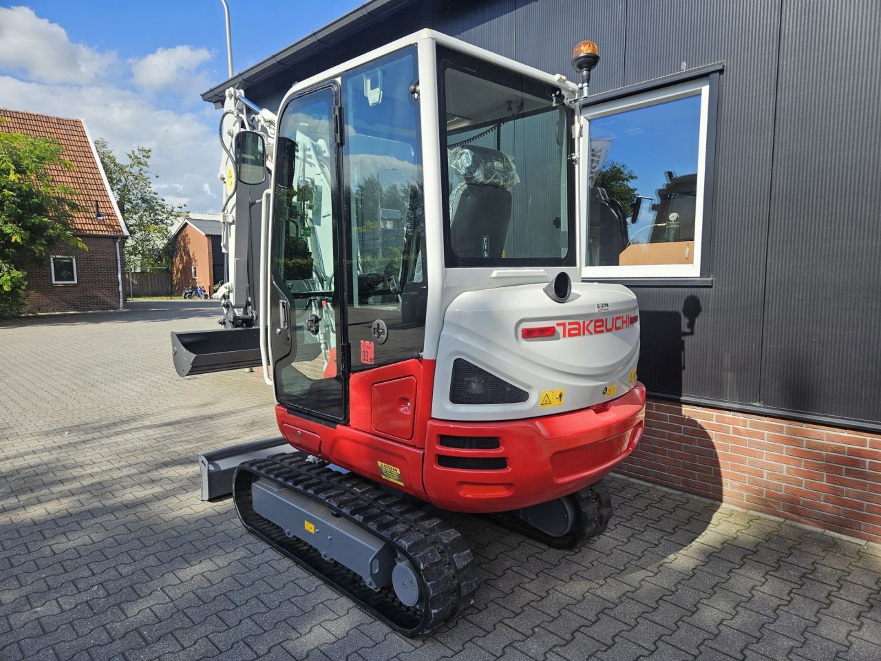 Takeuchi TB230