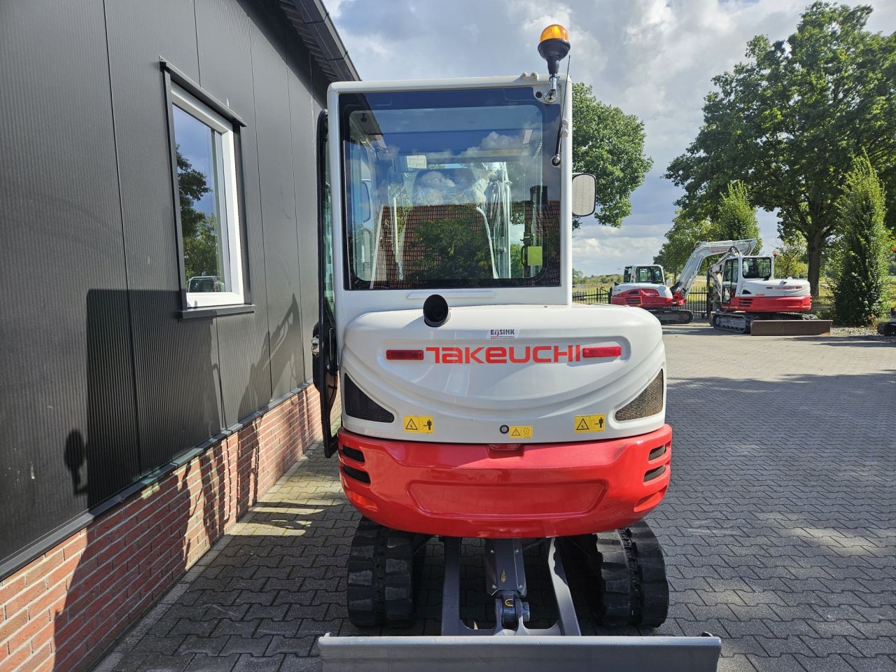 Takeuchi TB230