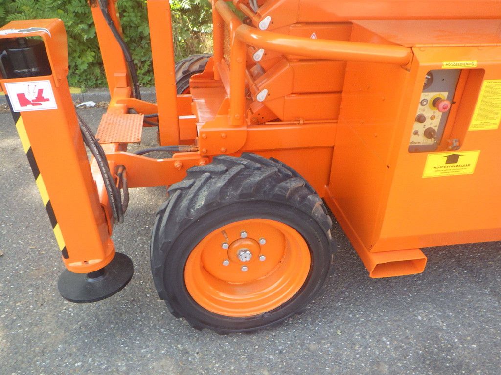 Scissor lift Skyjack SJ6832RT Diesel 11.75m 2016