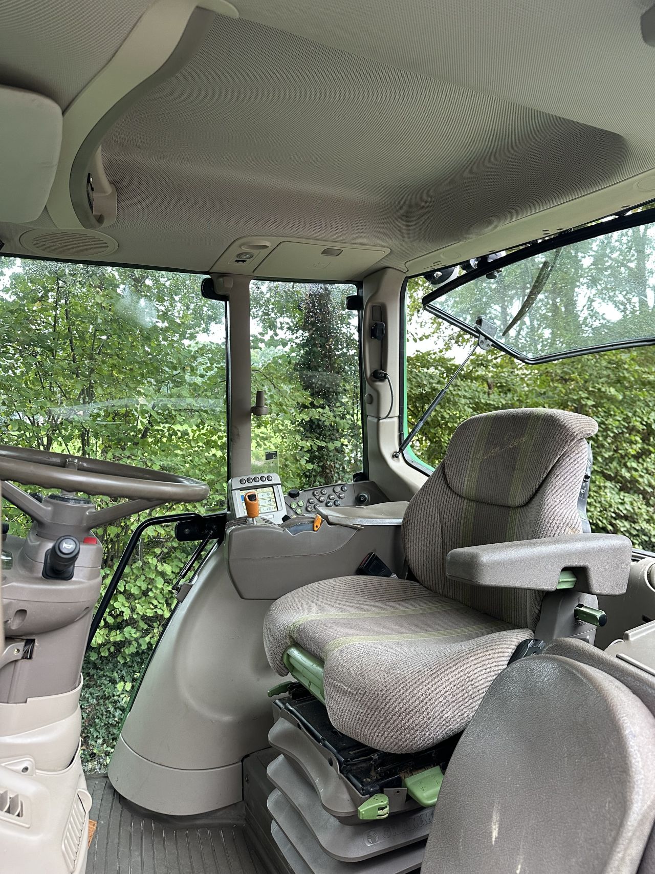 John Deere 6830 Premium TLS