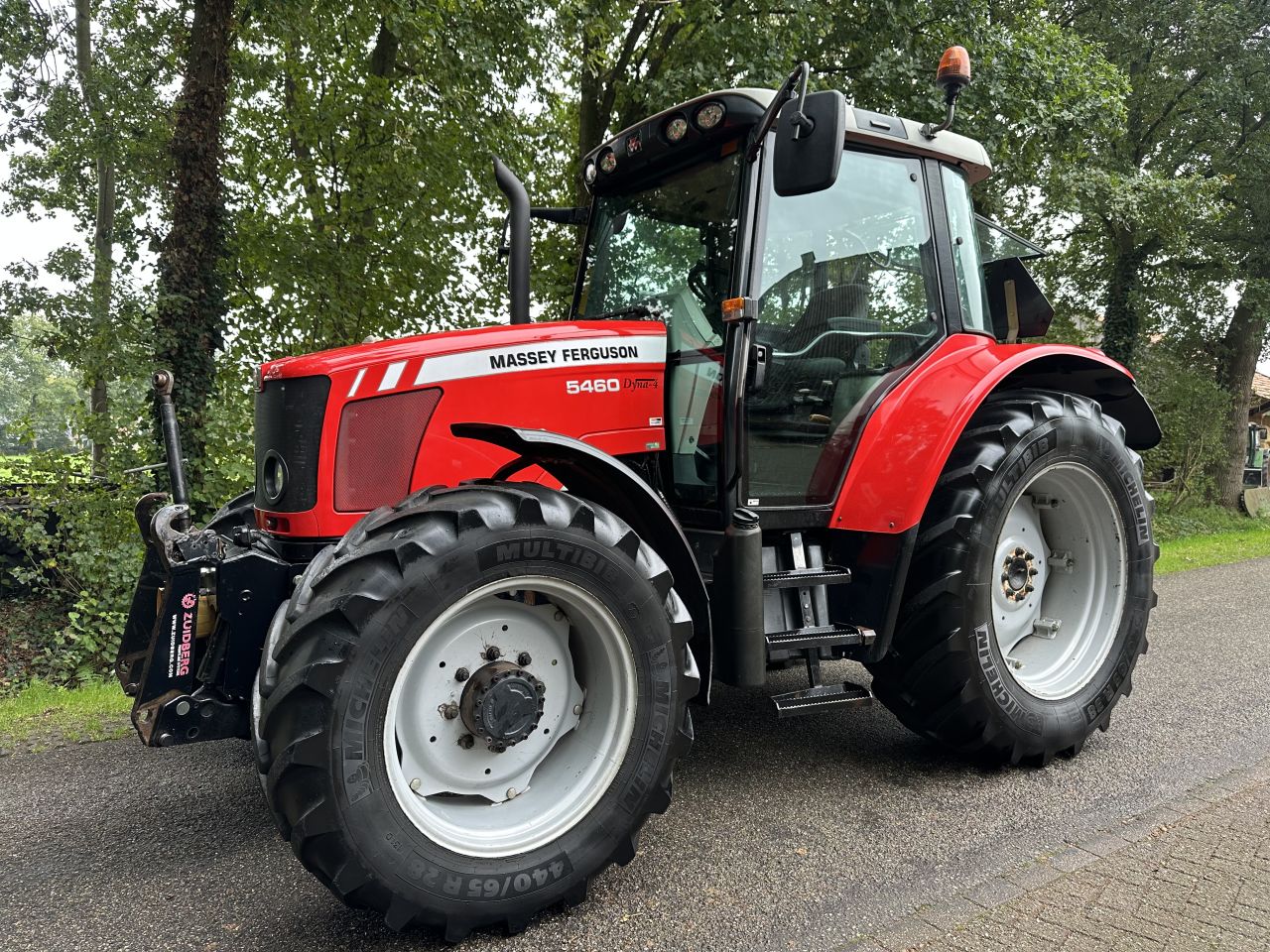 Massey Ferguson 5460 Dyna 4