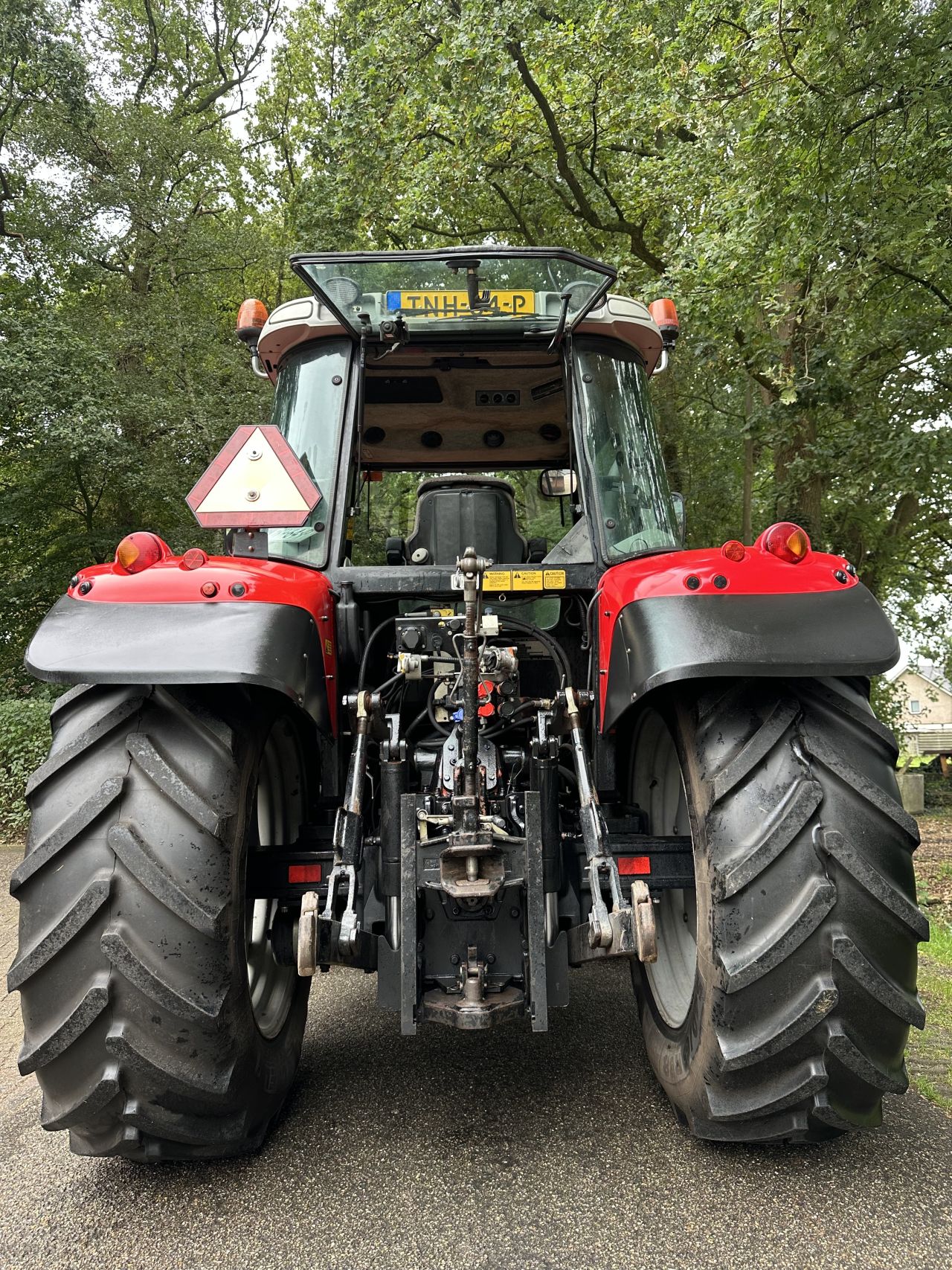 Massey Ferguson 5460 Dyna 4