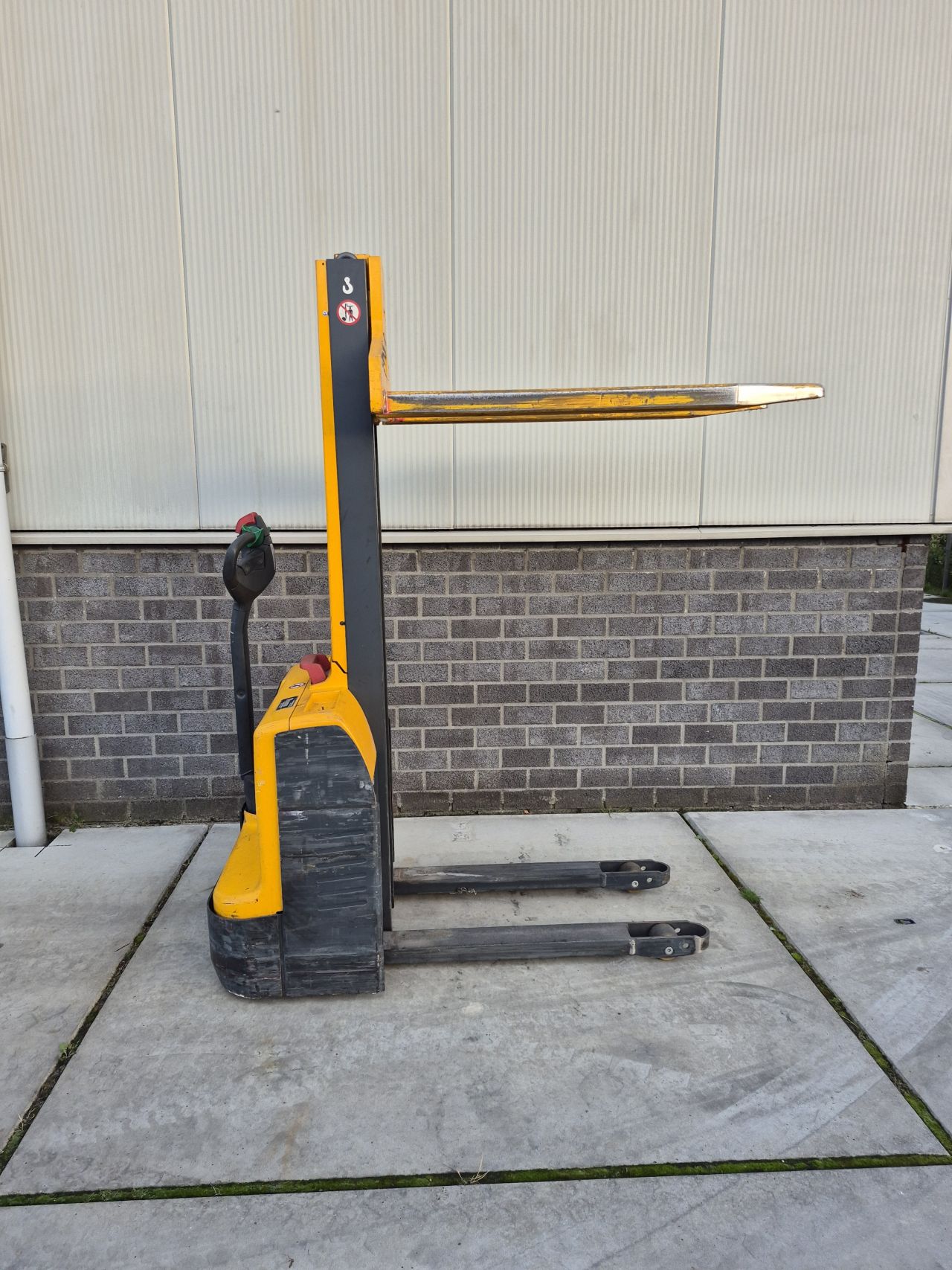 Jungheinrich EMC 10 stapelaar bj 2010 accu 2020 1.640 mm