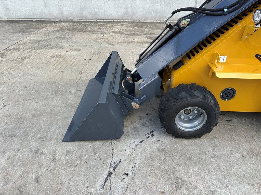 Skid Steer Loader Machpro MP-S800 Petrol 2025 New