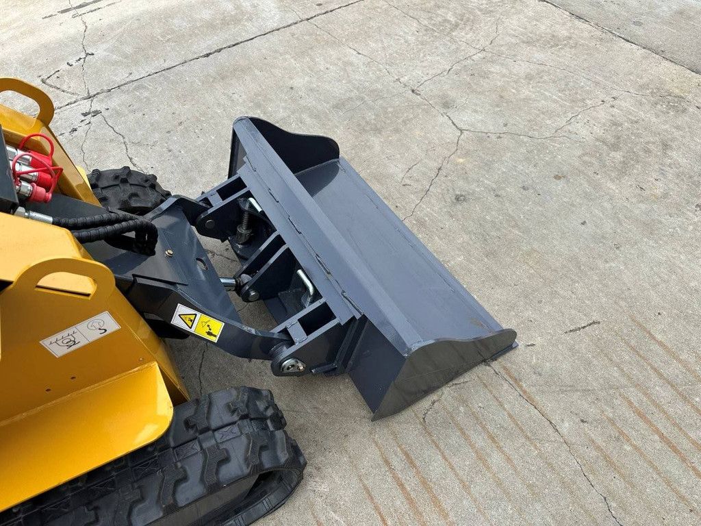 Kompaktlader Newrick ZW380 2025 Neu