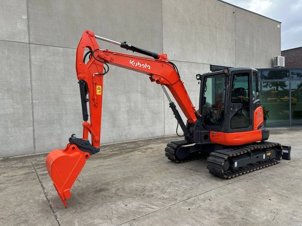 Crawler excavator Kubota KX165-5 2015