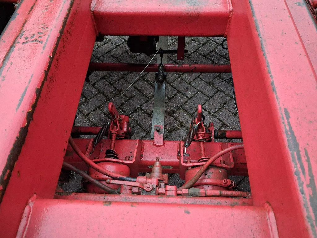 VGM Bigab 10 ton haakarm met container
