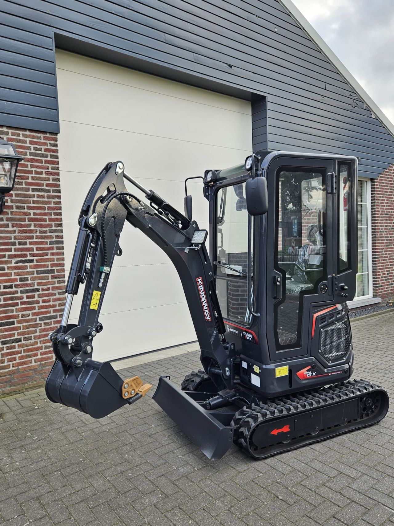 Minibagger 1.5T Joystick | Kabine | YAMA H15 |