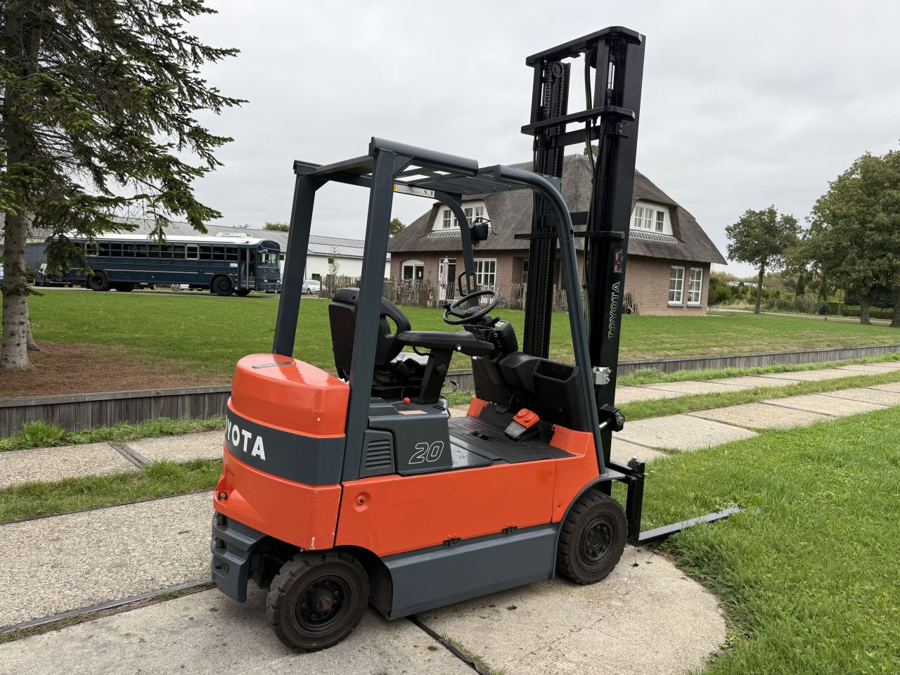 Toyota 2000KG elektrische heftruck Sideshift 5m hefhoogte