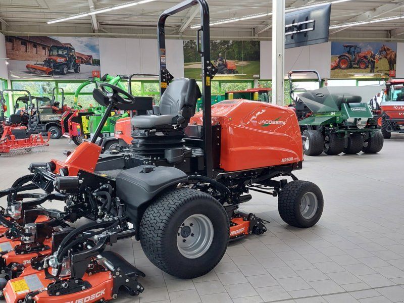 Jacobsen AR530