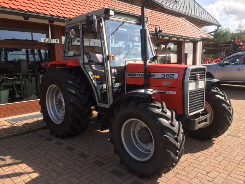 Massey Ferguson 362