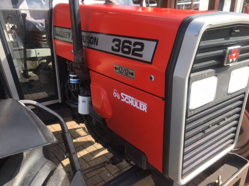 Massey Ferguson 362