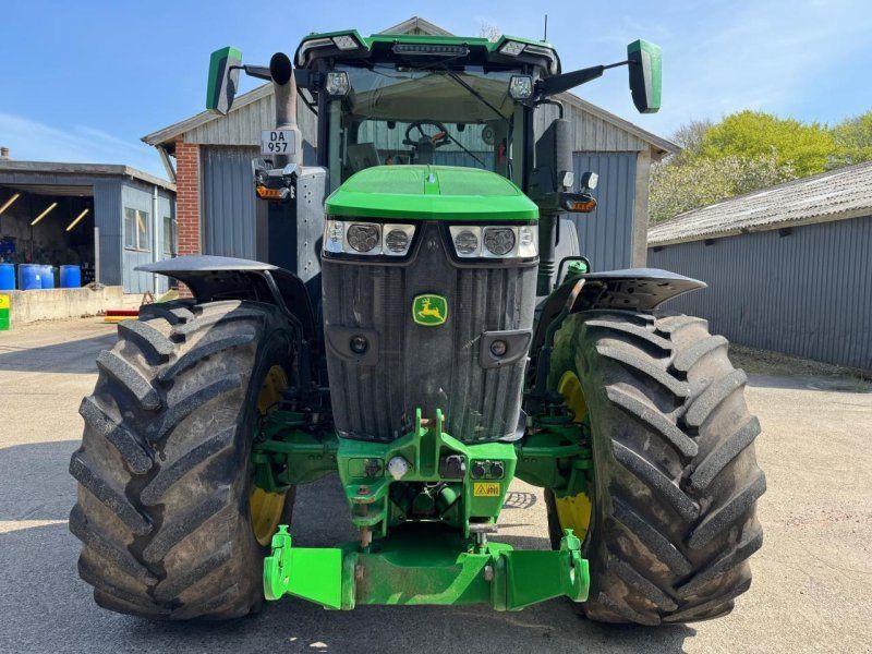 John Deere 7R 350