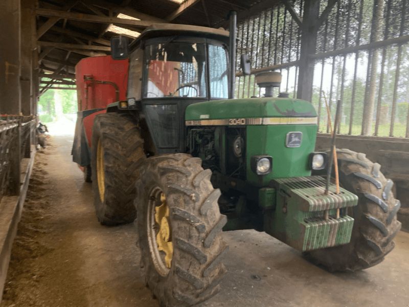 John Deere 3040 4RM