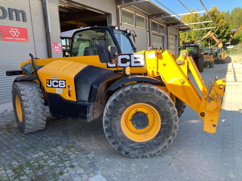 JCB 541-70 Agri Plus
