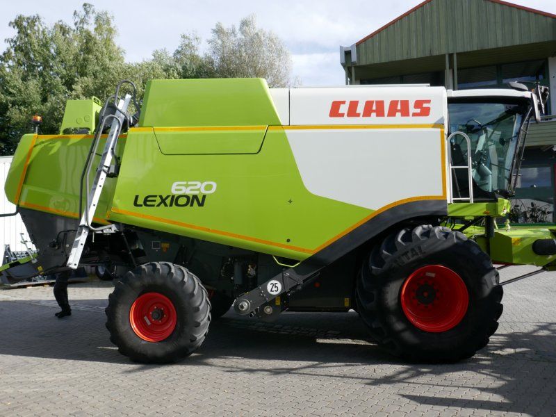Claas Lexion 620 inkl. SW V600 mit Rapsausrüstung