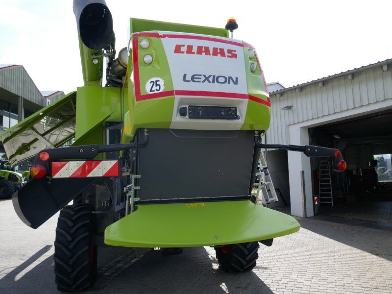 Claas Lexion 620 inkl. SW V600 mit Rapsausrüstung