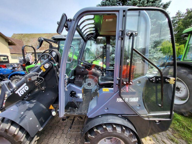 Toyo 836-III Kabine Black Edition Sommeraktion + Schaufel + Paletteng