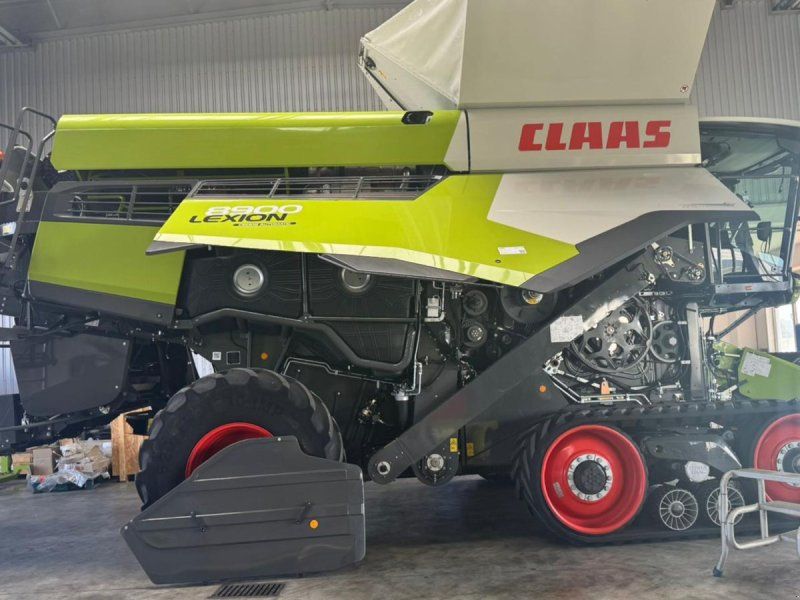 Claas LION 8900  TT. Kun 380 timer. Brede bælter. 7 x CEMOS. Sat Nav