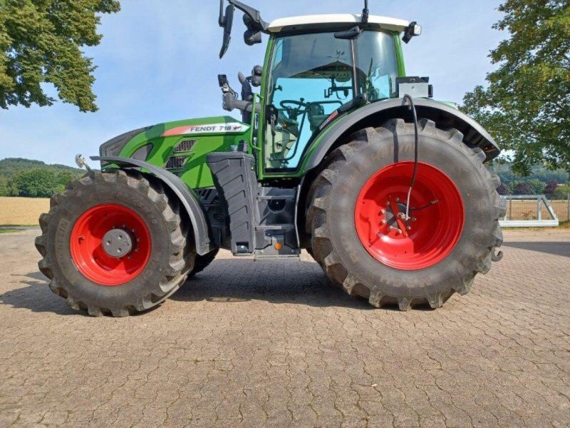 Fendt 718 S4 Vario