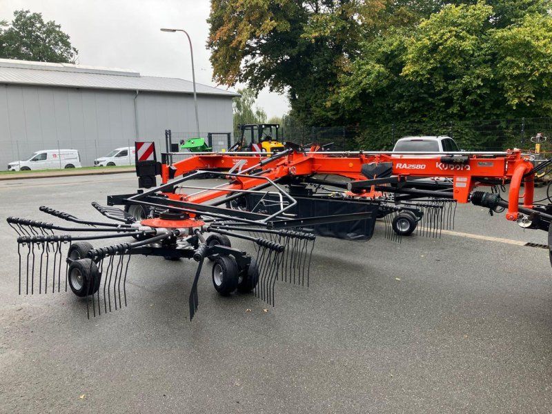 Kubota RA 2580