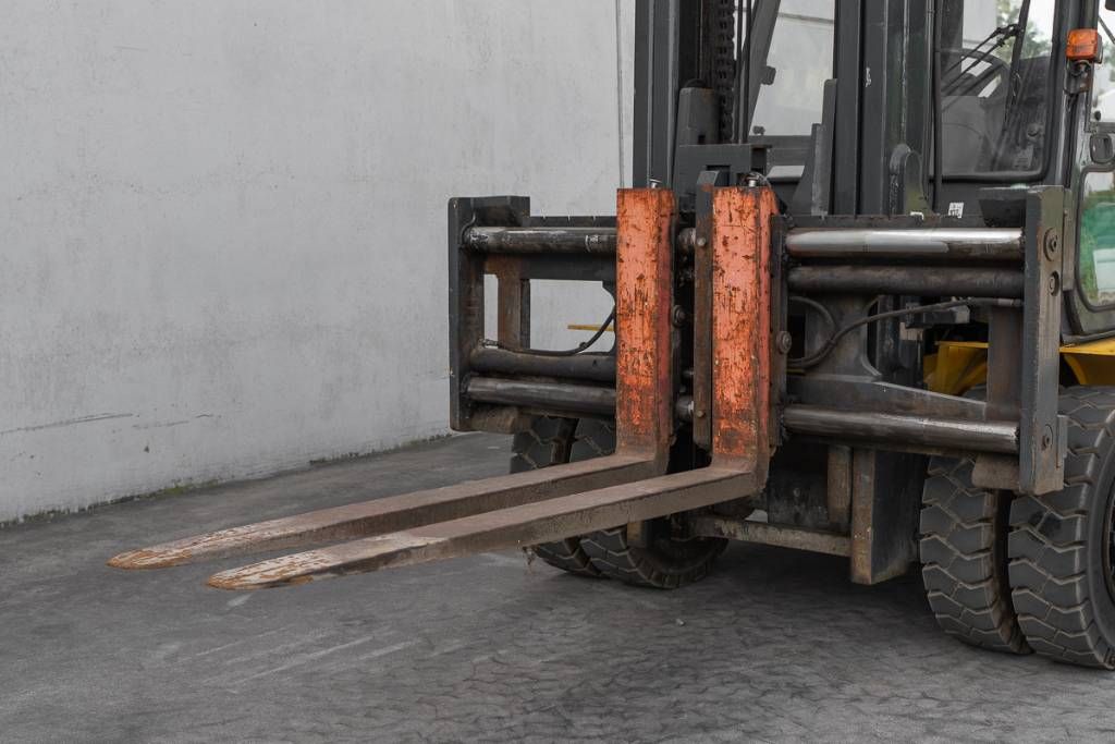 Komatsu FD 80-10