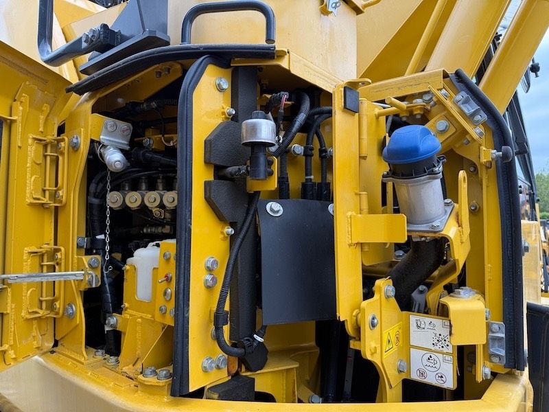 Komatsu PC 228 USLC-11
