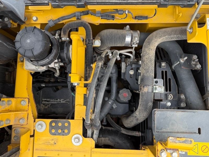 Komatsu PC 228 USLC-11