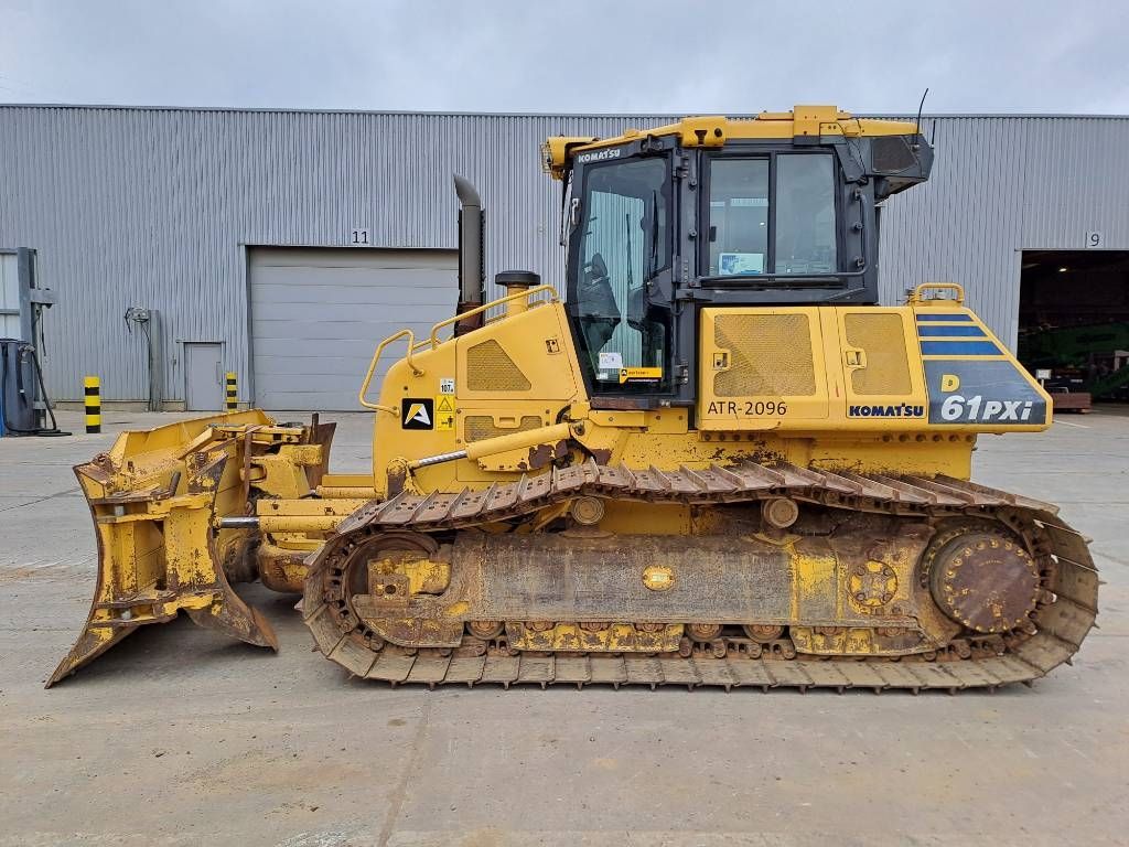 Komatsu D61PXI-23