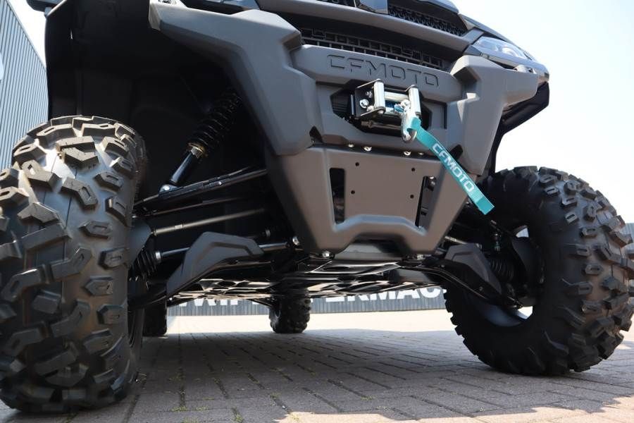 CFMoto UFORCE 1000XL 4x4 independant suspension, LED, LED