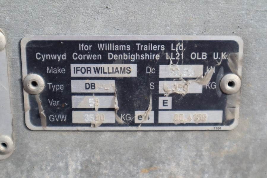 Ifor Williams WILLIAM 2HB 2 Axel Trailer, 2.856 kg Capacity, Inc