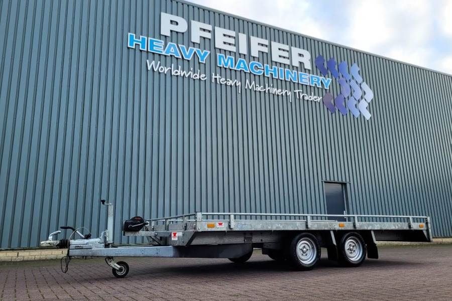 Saris C2700 2 Axel Trailer, Maximum payload: 2045 kg, In