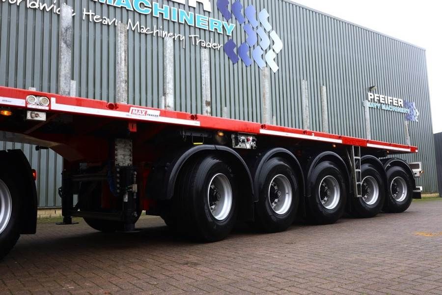 MAX Trailer MAX410 The MAX410 with hydro-mechanical