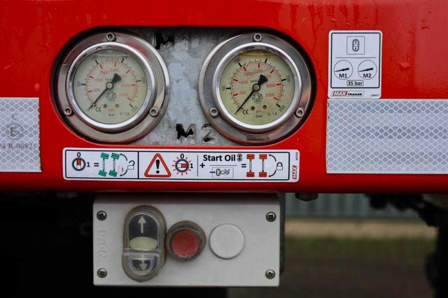 MAX Trailer MAX410 The MAX410 with hydro-mechanical