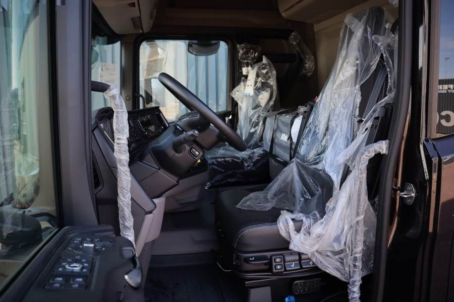 Scania R540 B8X2 Scania 110000-E8F206 A.S.C, Diesel, Eur