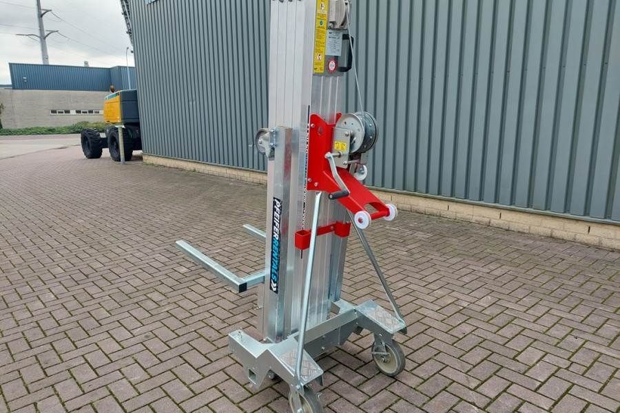 AlpLift Large 620 Material Lift, Valid inspection,