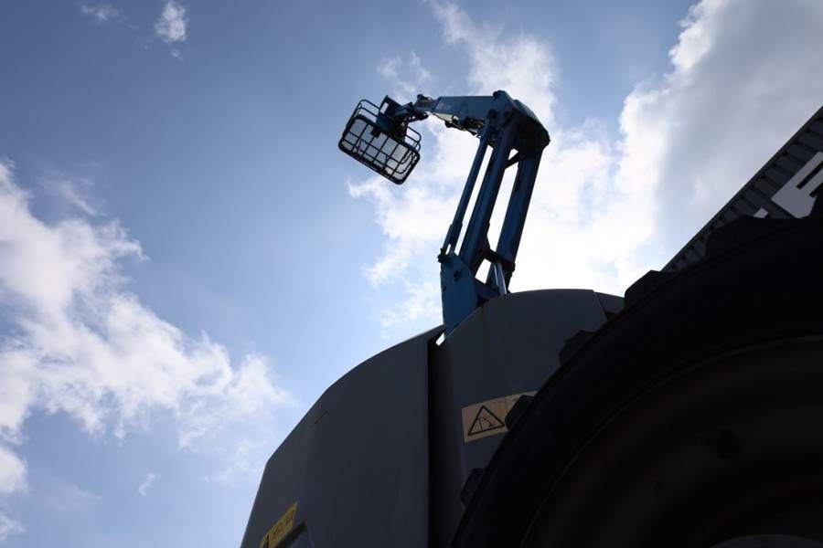 Genie Z34/22 Diesel, 4x4 Drive, 12.6m Working Height, 6.