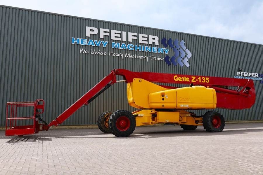 Genie Z135/70 Diesel, 4x4x4 Drive, 43m Lifting Height, 2