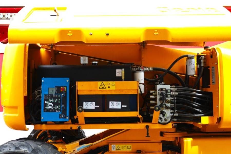 Genie Z135/70 Diesel, 4x4x4 Drive, 43m Lifting Height, 2