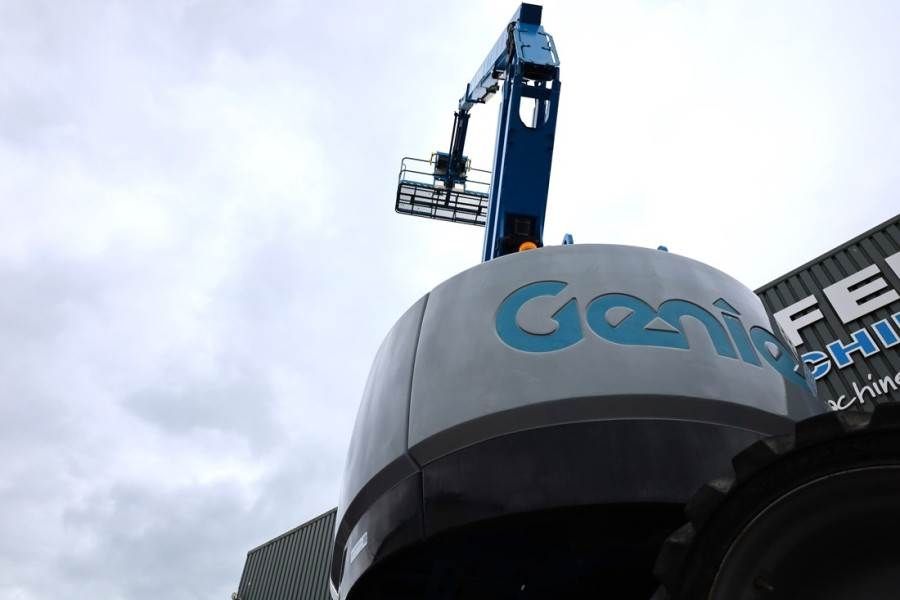 Genie Z-62/40 GUARANTEE, Diesel, 4x4 Drive, 21m Working