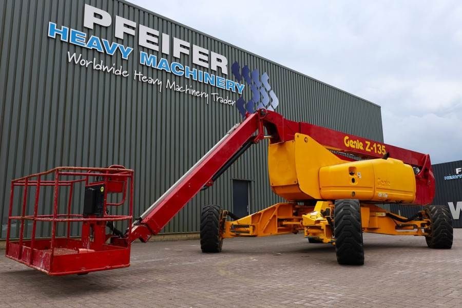 Genie ZX135/70 Diesel, 4x4x4 Drive, 43m Lifting Height,