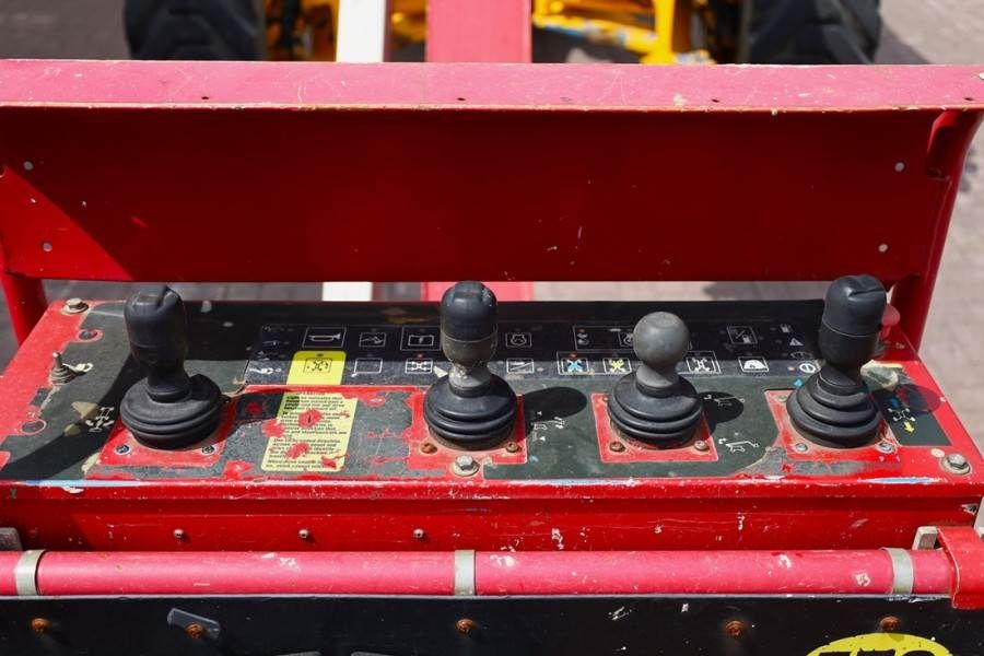Genie ZX135/70 Diesel, 4x4x4 Drive, 43m Lifting Height,