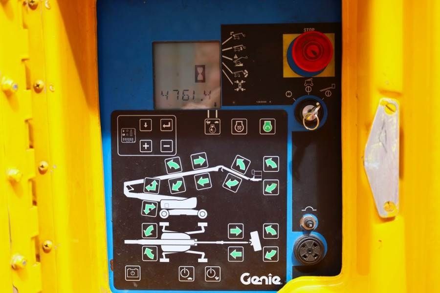 Genie ZX135/70 Diesel, 4x4x4 Drive, 43m Lifting Height,