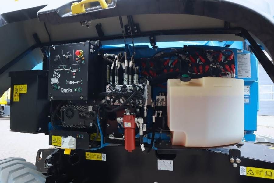 Genie Z60/37FE Valid Inspection, *Guarantee! Hybrid, 4x4