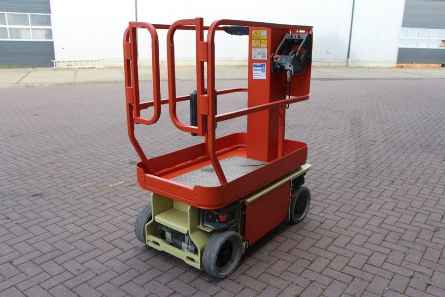 JLG 1230 ES Electric, 5.6m Working height, Non Marking