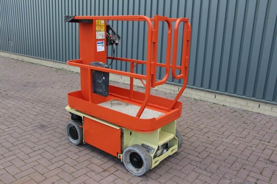 JLG 1230 ES Electric, 5.6m Working height, Non Marking