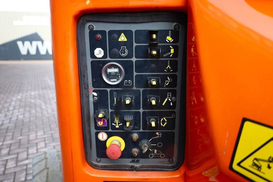 JLG E450AJ Electric, 16m Working Height, 7.2m Reach, 2