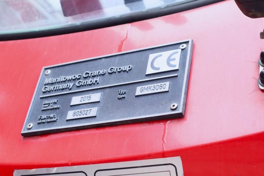 Grove GMK3060 Diesel, 6x6x6 Drive, 60t Capacity, 43m Mai