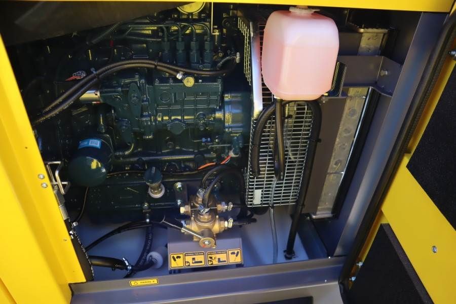 Atlas Copco QAS 40 ST3 Valid inspection, *Guarantee! Diesel, 4