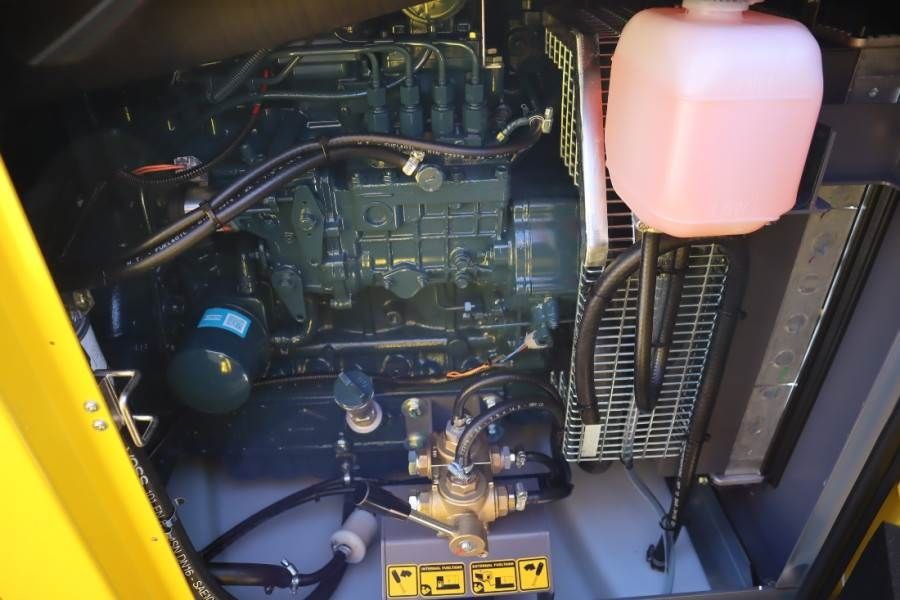 Atlas Copco QAS 40 ST3 Valid inspection, *Guarantee! Diesel, 4